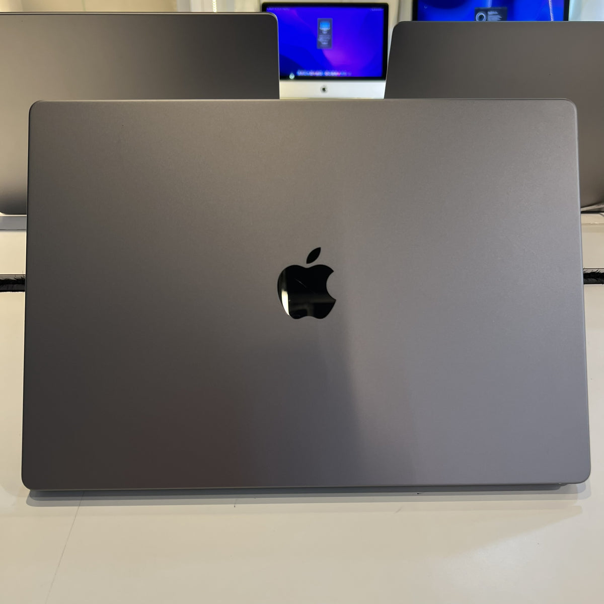 RENEWED Apple MacBook Pro 16" M2 Pro (2023)