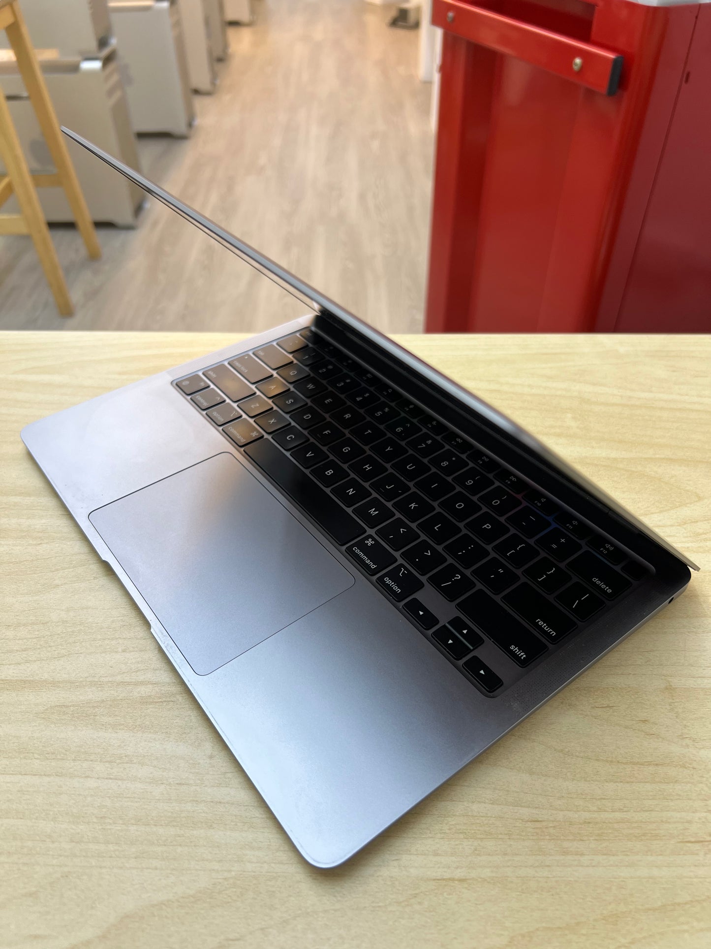 RENEWED Apple MacBook Air 13.3-inch M1 2020 | 8GB RAM, 256GB