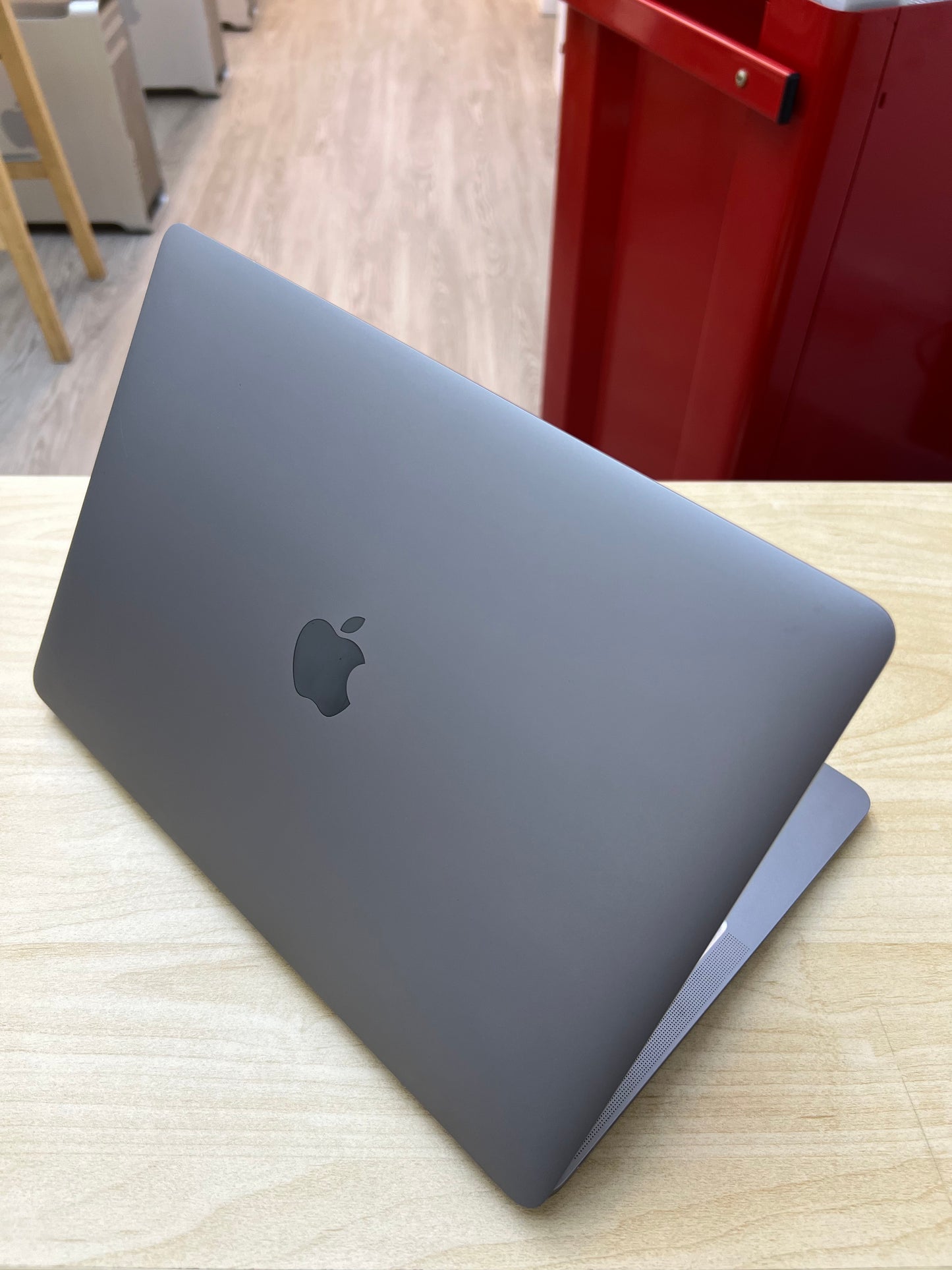 RENEWED Apple MacBook Air 13.3-inch M1 2020 | 8GB RAM, 256GB