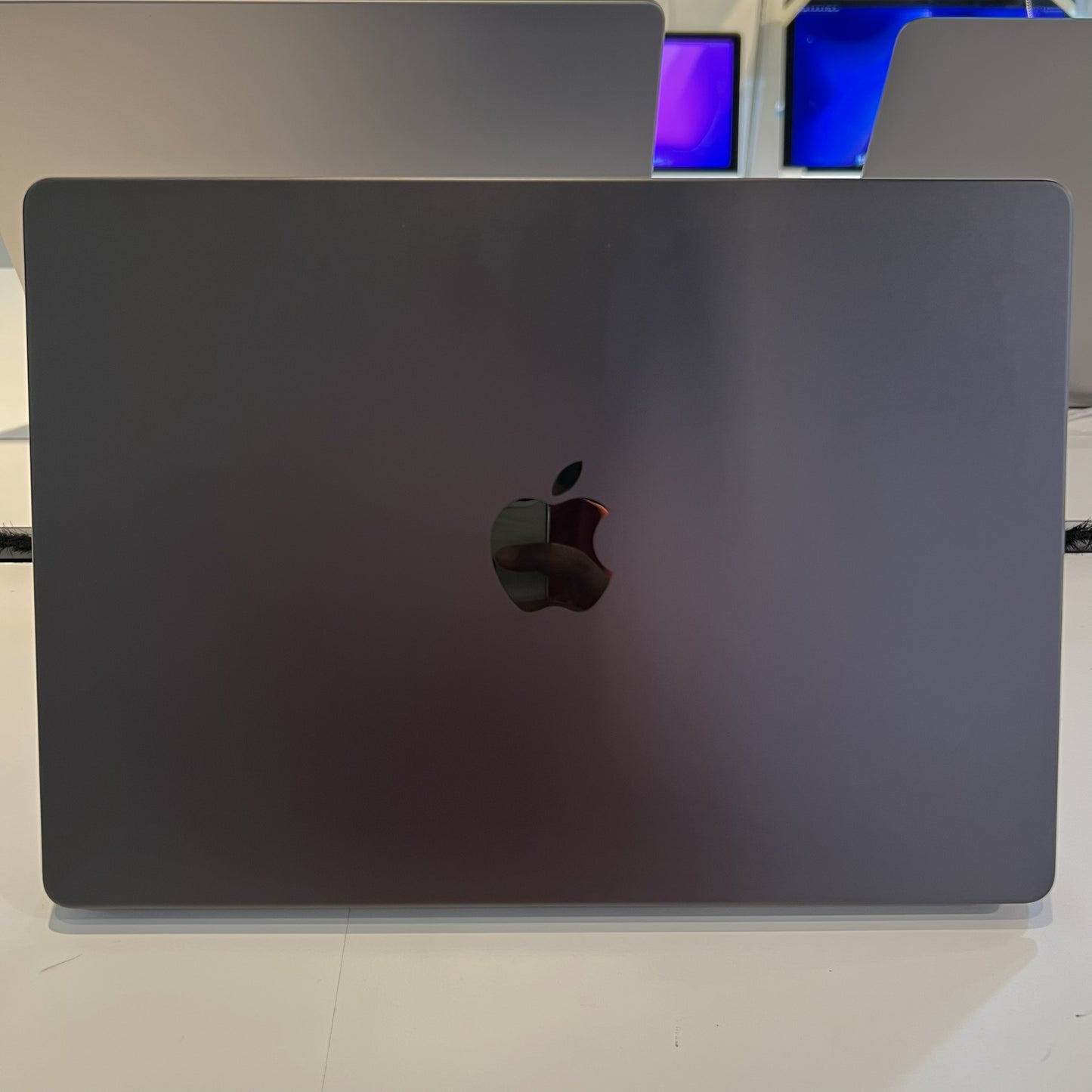 RENEWED Apple MacBook Pro 14" M4 (Nov 2024)