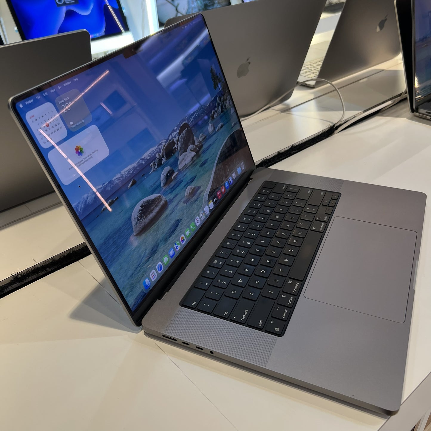 RENEWED Apple MacBook Pro 16" M2 Pro (2023)