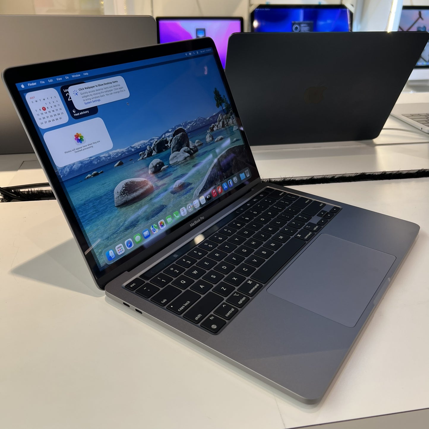 RENEWED Apple MacBook Pro 13" M2 8GB 1TB (2022)