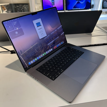 RENEWED Apple MacBook Pro 16" M2 Pro 16GB 1TB (2023)