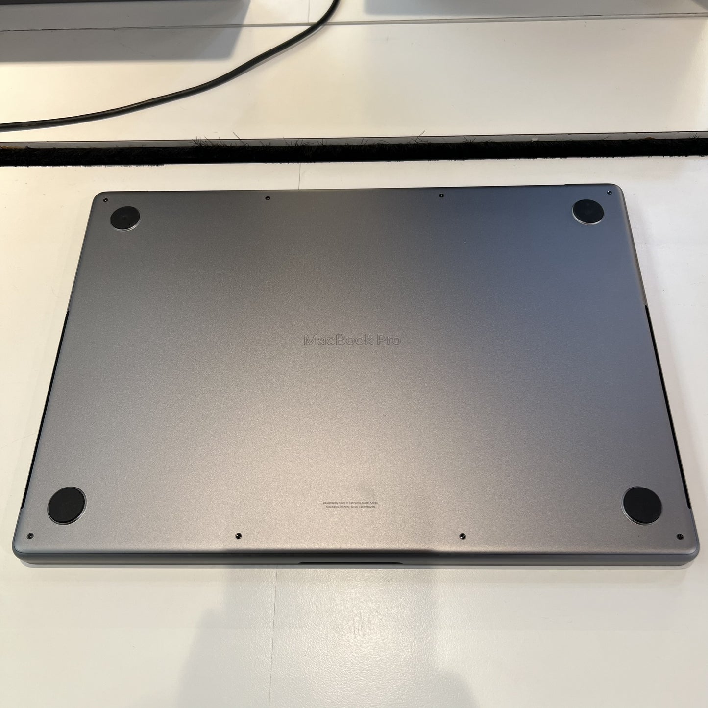 RENEWED Apple MacBook Pro 16" M2 Pro 16GB 1TB (2023)
