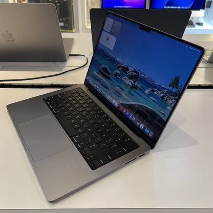 RENEWED Apple MacBook Pro 14" M3 16GB 512GB (2023)