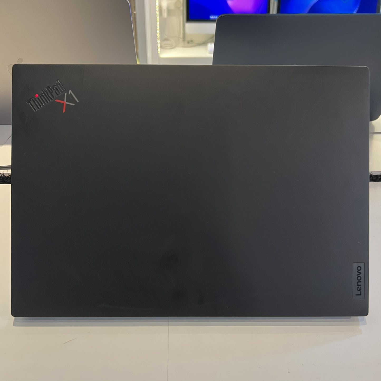 RENEWED Lenovo ThinkPad X1 Carbon Gen 10