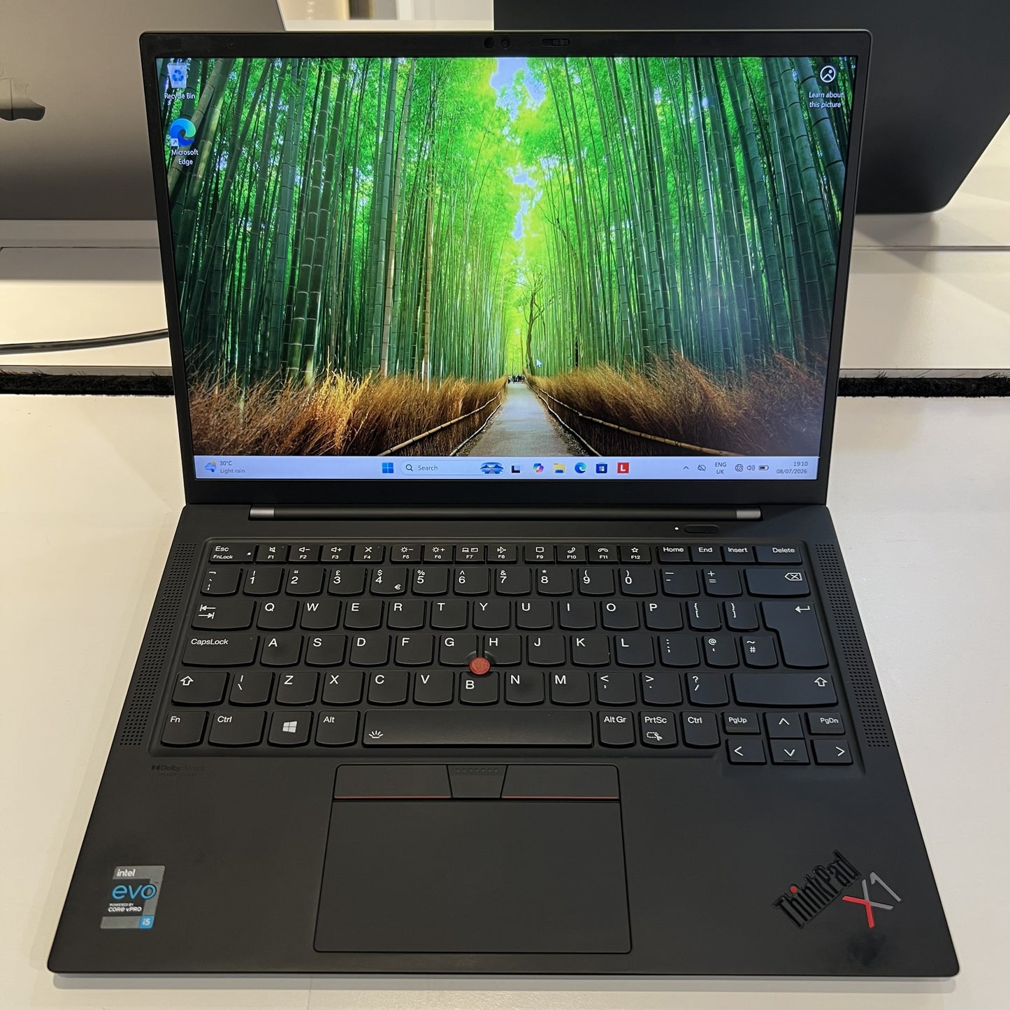 RENEWED Lenovo ThinkPad X1 Carbon Gen 9 (Used)