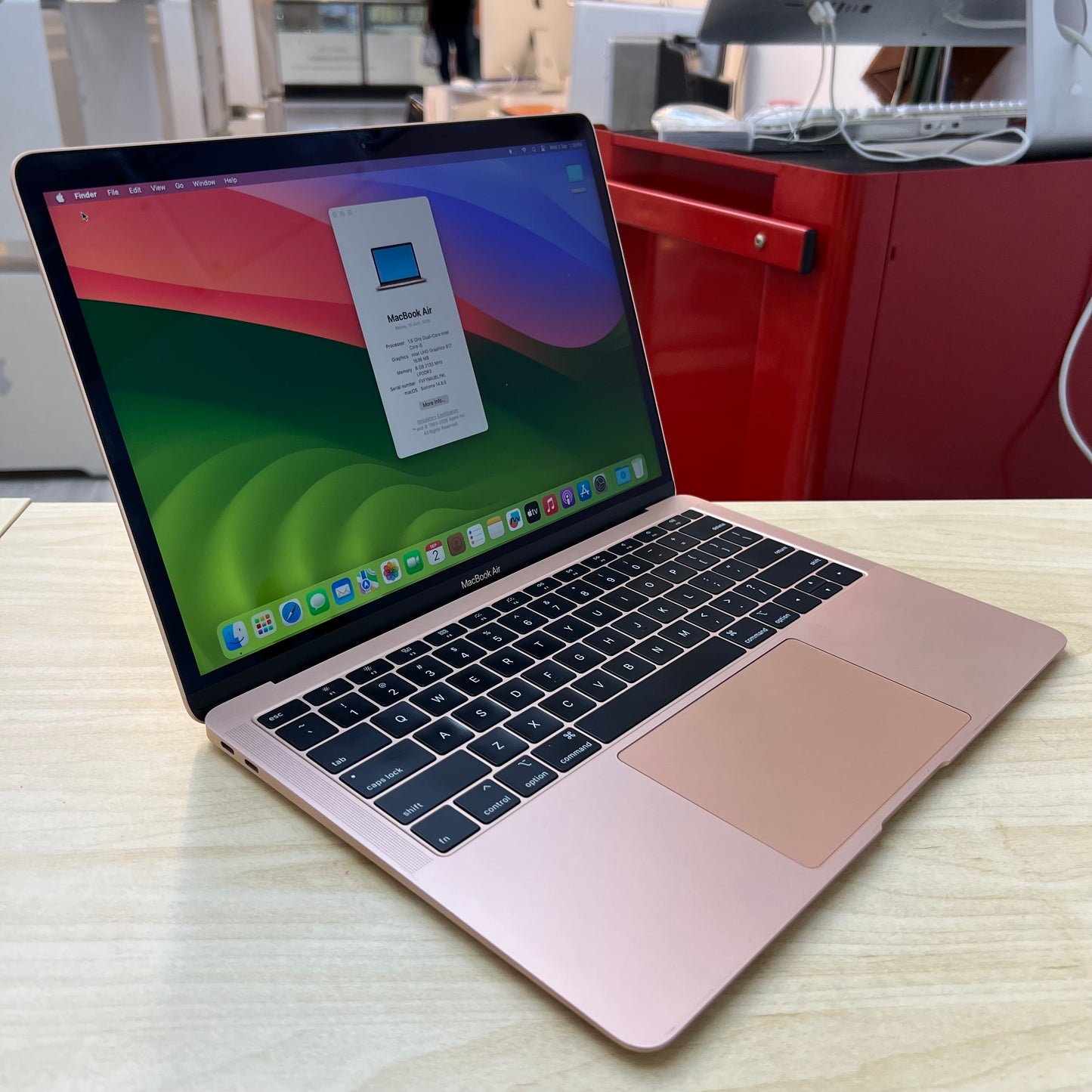 RENEWED Apple MacBook Air 13" 2019 (Like New)