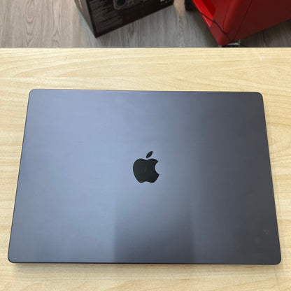 Apple MacBook Pro 16" M3 Max 36GB 1TB (Like New)