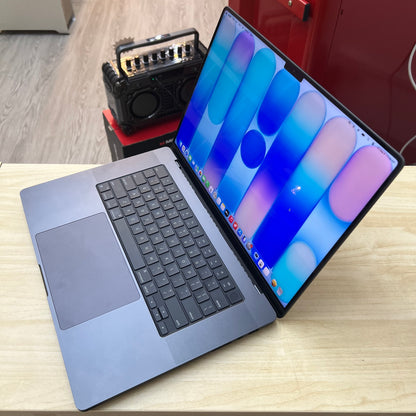 Apple MacBook Pro 16" M3 Max 36GB 1TB (Like New)