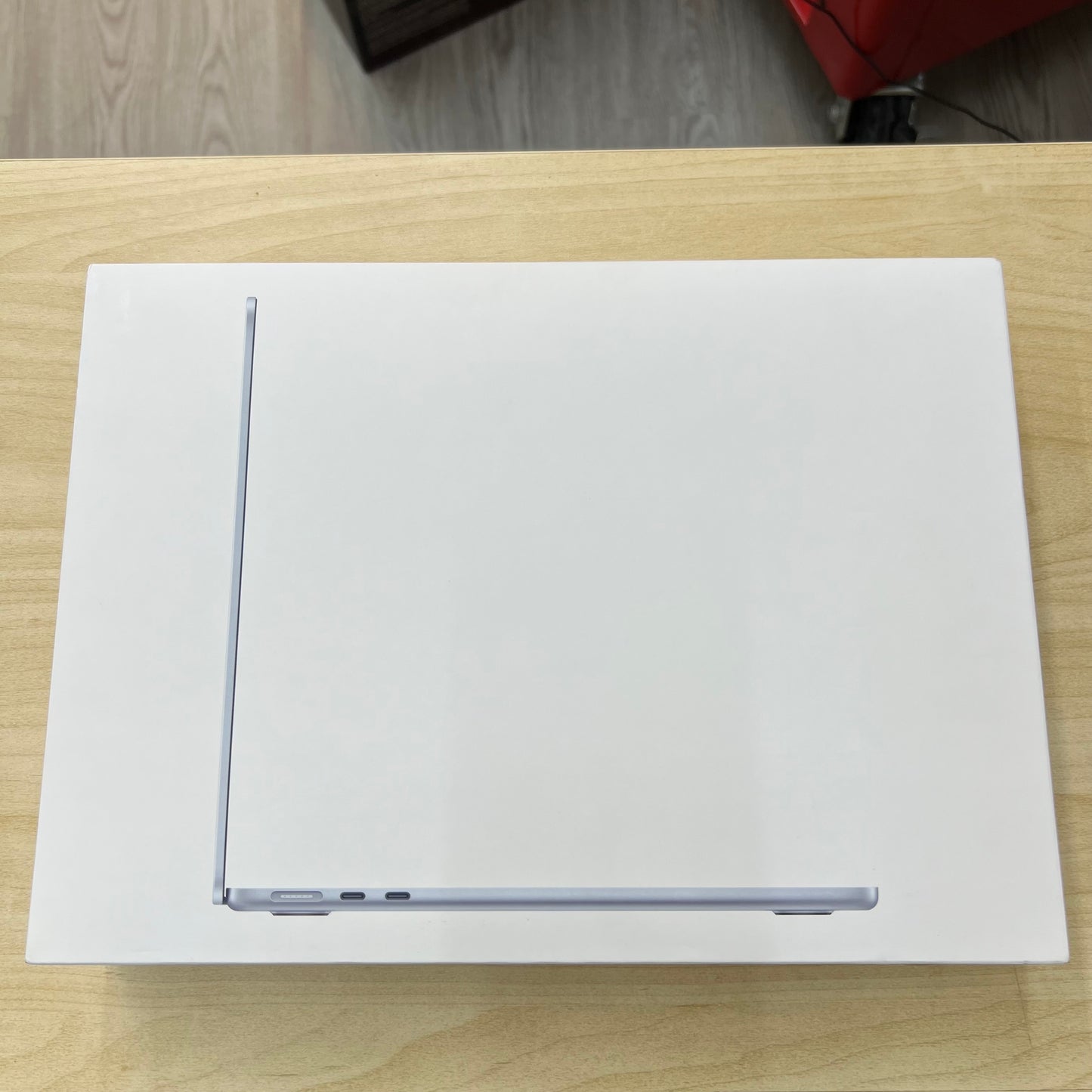 Apple MacBook Air 13" M5 16GB 512GB Sky Blue (Almost New)